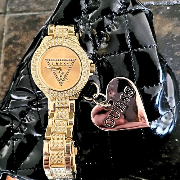 Guess Women's Gold Dress Quartz Watch With Black Pouch - Picture 1 of 6